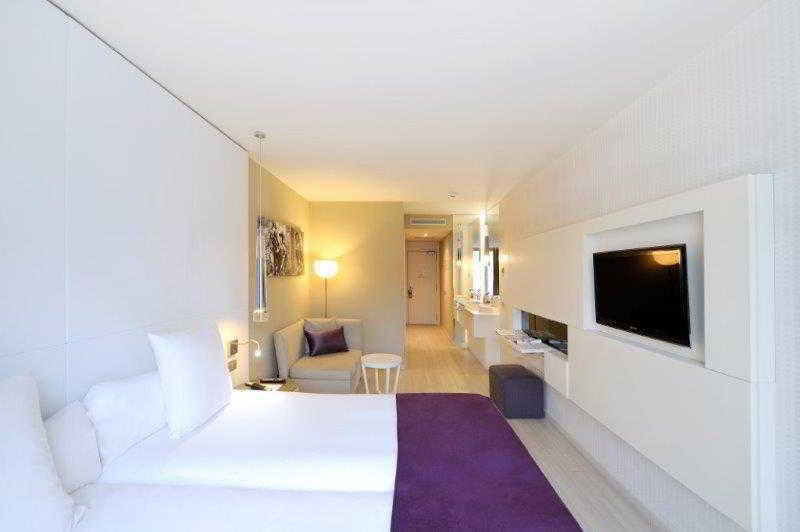 Grums & Hotel Barcellona